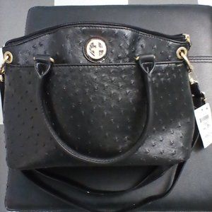 New Giani Bernini ostrich hand bag